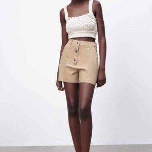 Zara High Waisted Button Front Shorts Tan Size Medium